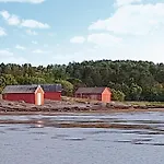 Pet Friendly In Roan Moen (Sor-Trondelag)